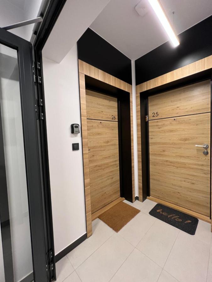 Apartament 26 Metro Apartman Varsó Kültér fotó